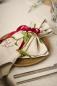 Preview: Stoffserviette Tradition *Winterbeerenzweig* leinenfarbig