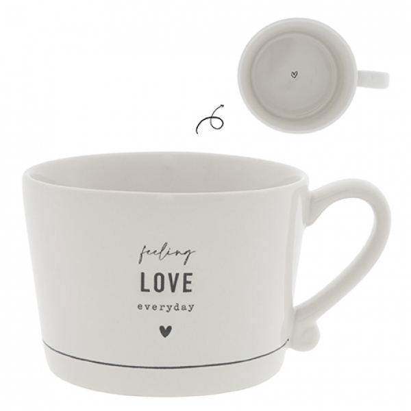 Mug white *Feeling love every day* black