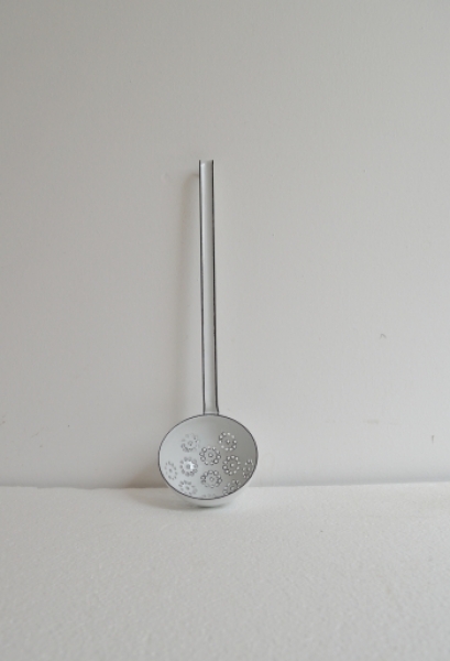 Emaille Schaumlöffel *weiß* 9 cm